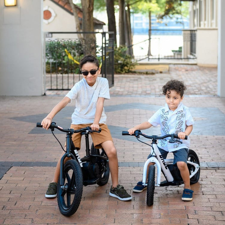 12 Electric Bike - White - Image 6