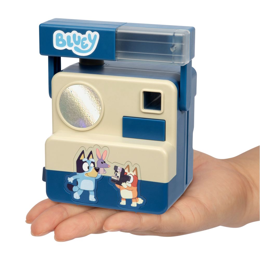 Bluey Role-Play Instant Camera - Image 2