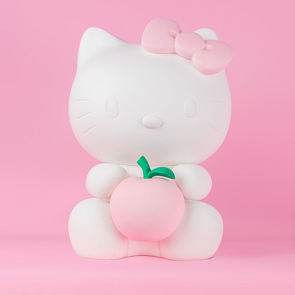 Hello Kitty Figure with Pastel Pink Apple - 10.2 - Image 2