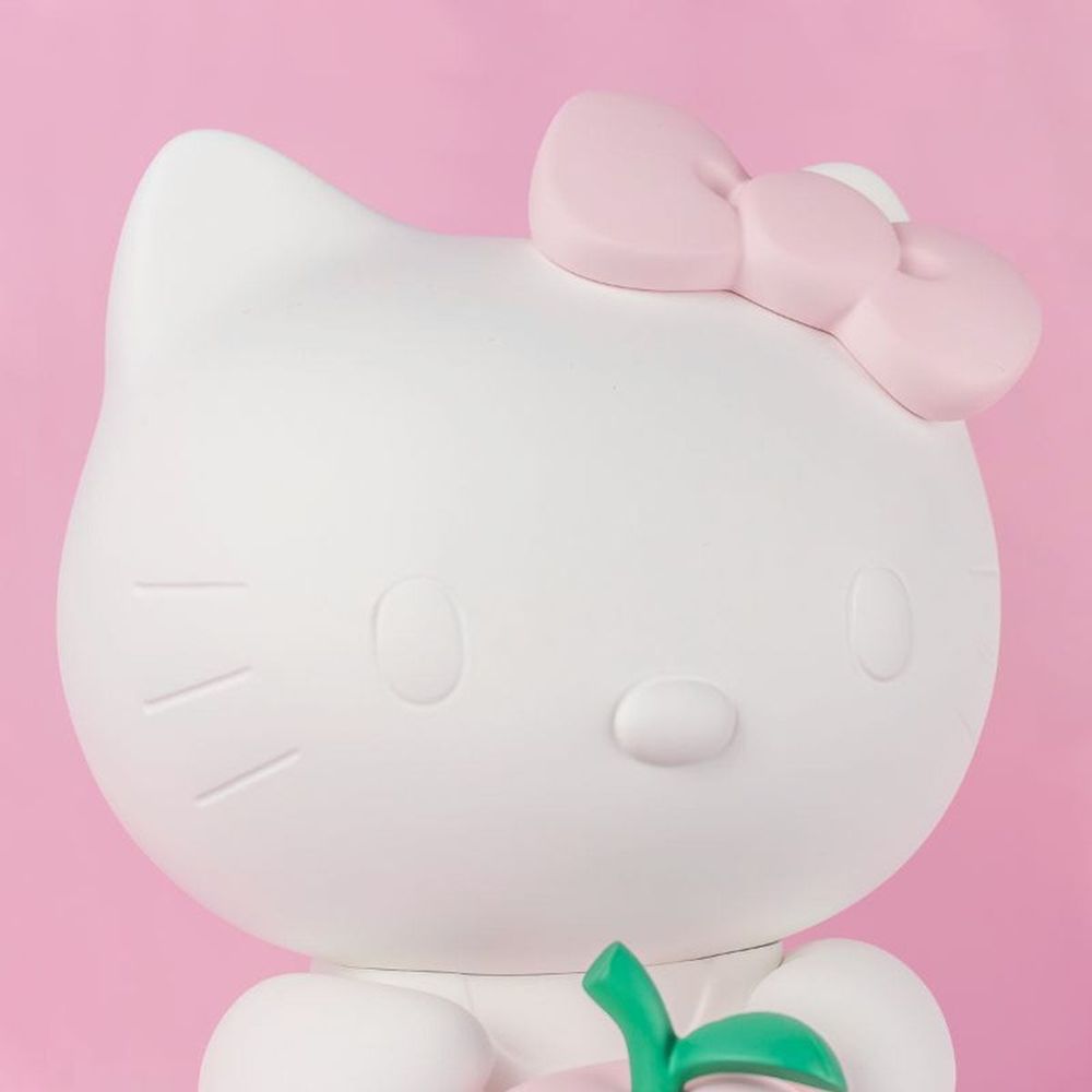 Hello Kitty Figure with Pastel Pink Apple - 10.2 - Image 3