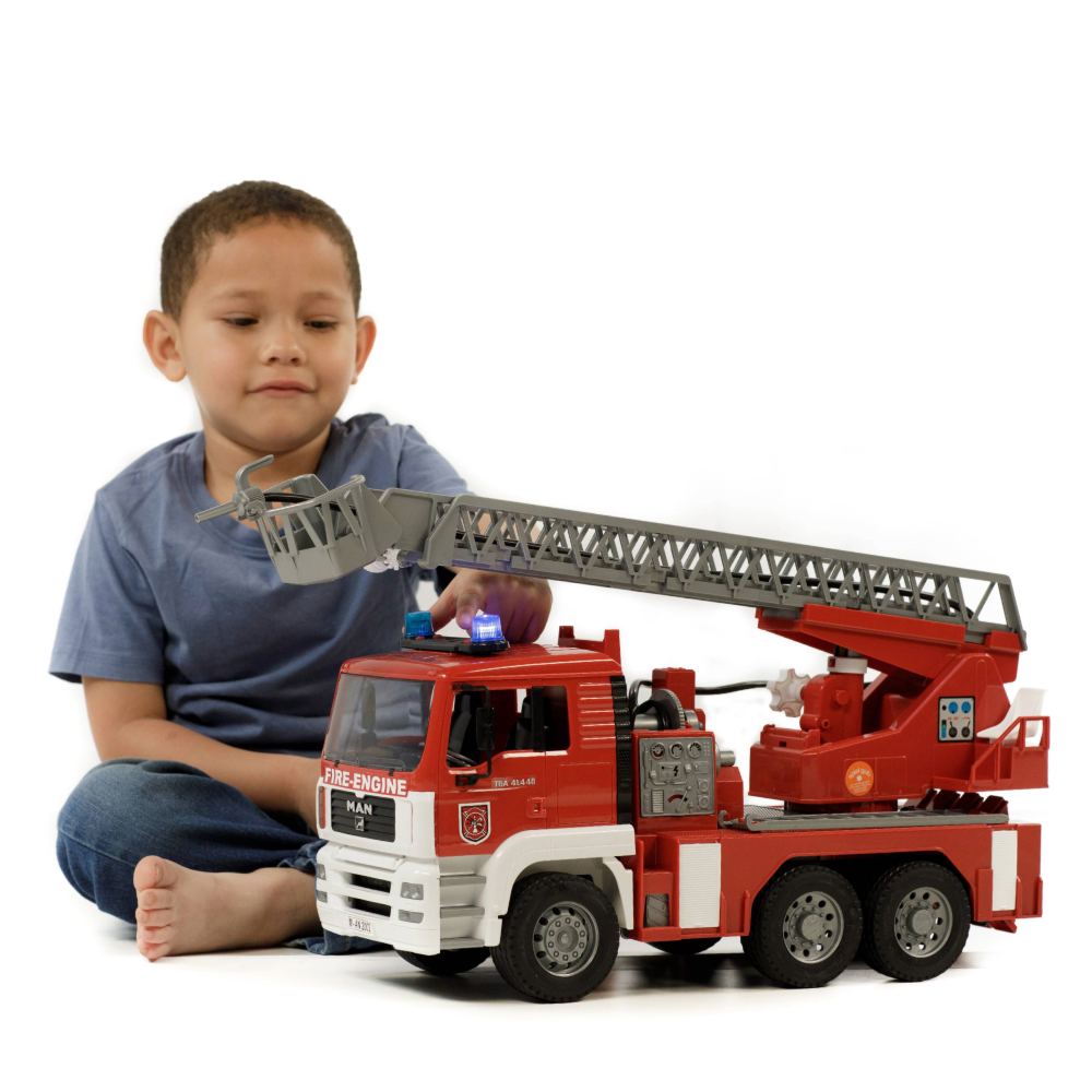 MAN Fire Engine with Selwing Ladder - Image 2