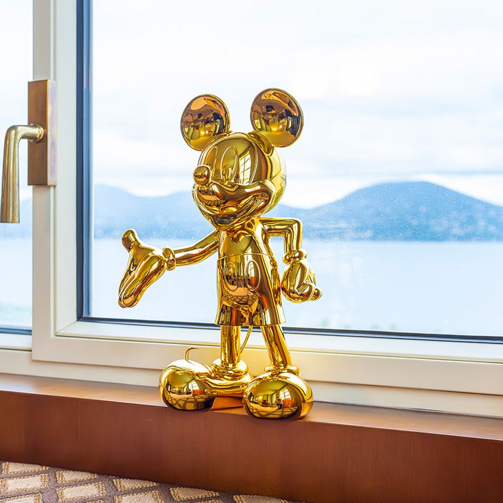 Mickey Mouse 12 Welcome Studio Figurine - Gold - Image 4