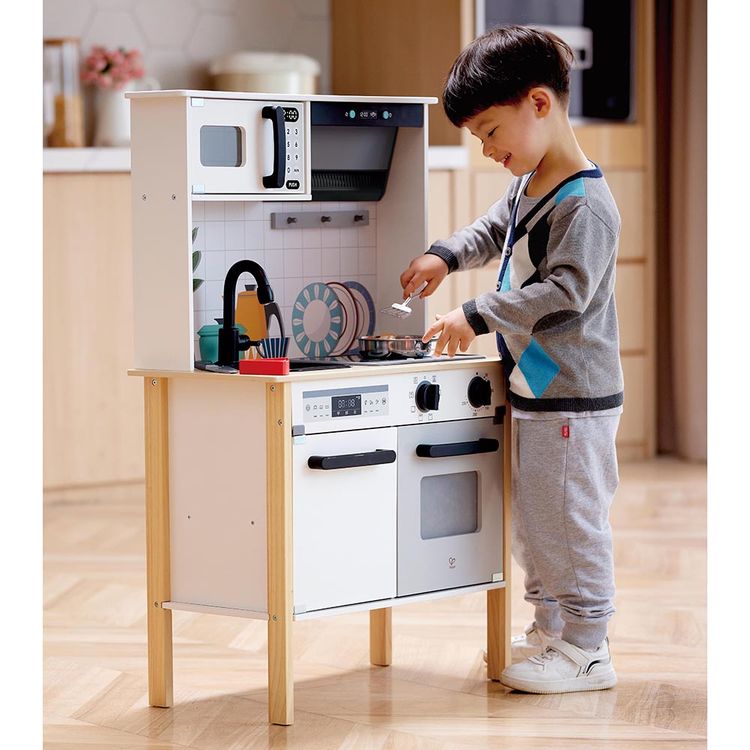 Modern Smart Kitchen - Image 2