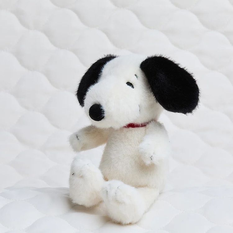 Peanuts Snoopy Eco Fuzzy Plush - 7 - Image 2