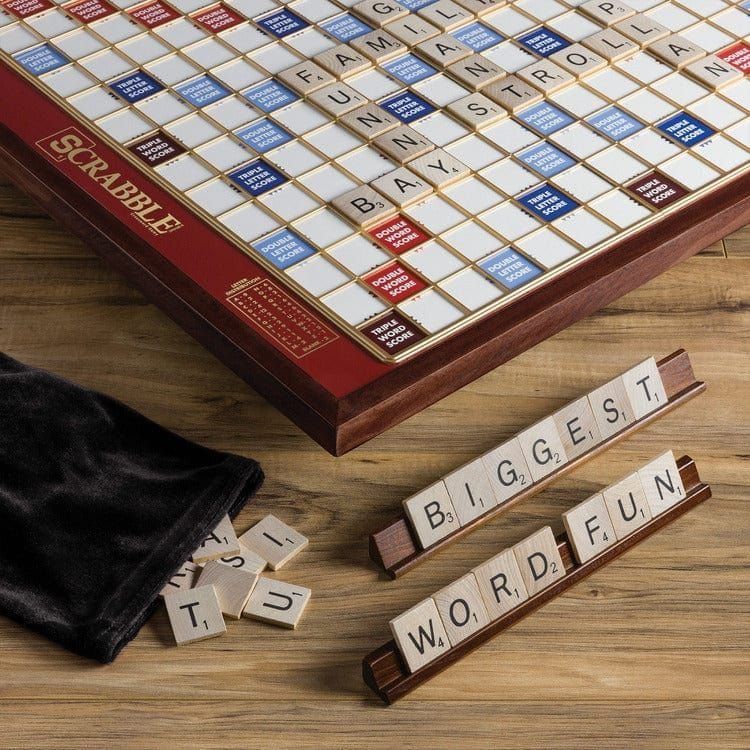 Scrabble Giant Deluxe Edition - Image 2