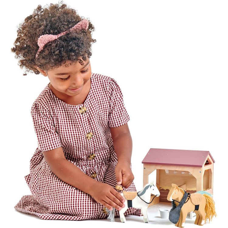 The Stables Wooden Set - Image 2