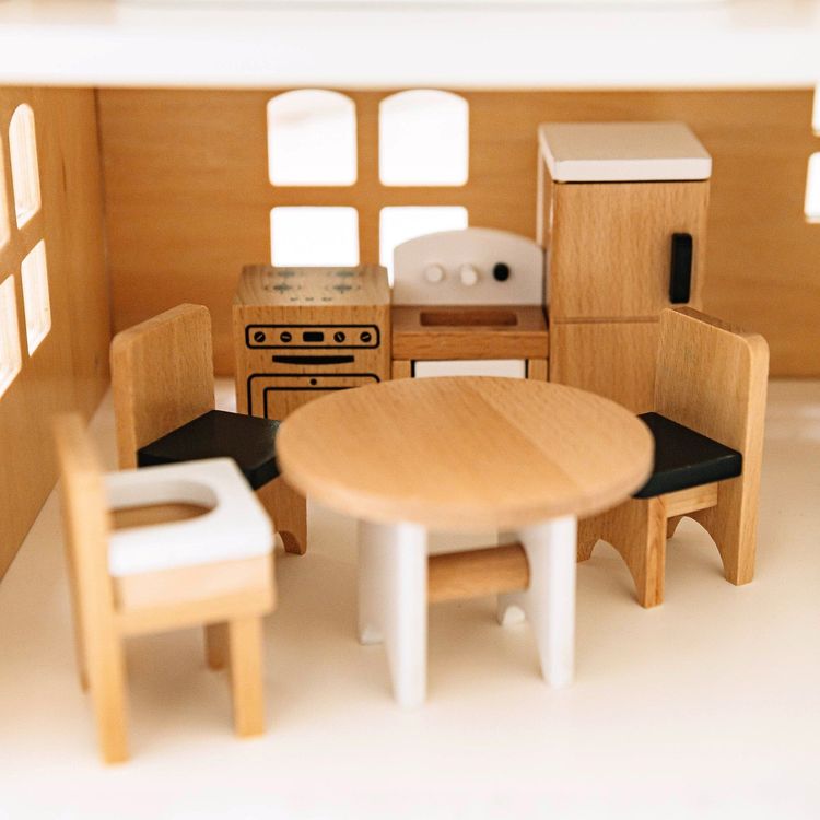 Wooden Dollhouse Accessories - Image 4
